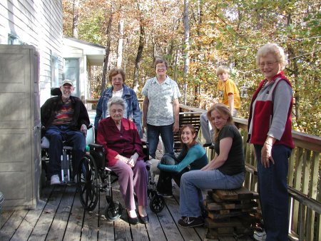 129-New Floor, Granny Lou and Landers in Clarkesville 2006 018.jpg.medium.jpeg
